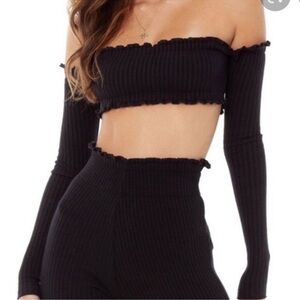 ARE YOU AM I Black Ribbed Off-Shoulder Crop‎ Top Size: S